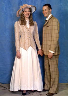 Laurie___Curly_Wedding
